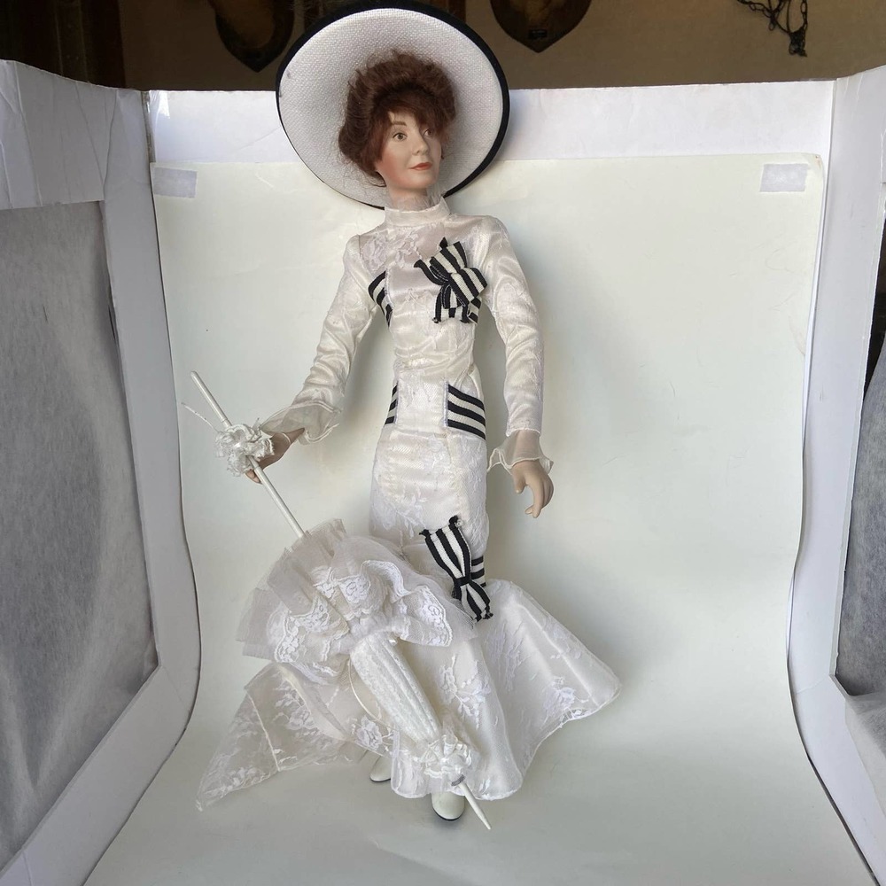 Patricia RyanBrooks Doll VTG Porcelain "Eliza at Ascot" portrayed Audrey Hepburn